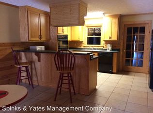 559 Floyd Rd, Pine Mountain, GA 31822