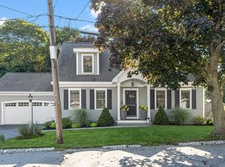 33 Erie Ave, Newburyport, MA 01950