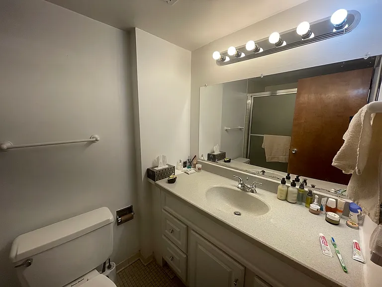 555 E William St #20G — Photo 6