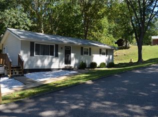 115 Greenbrier Dr, Ripley, WV 25271