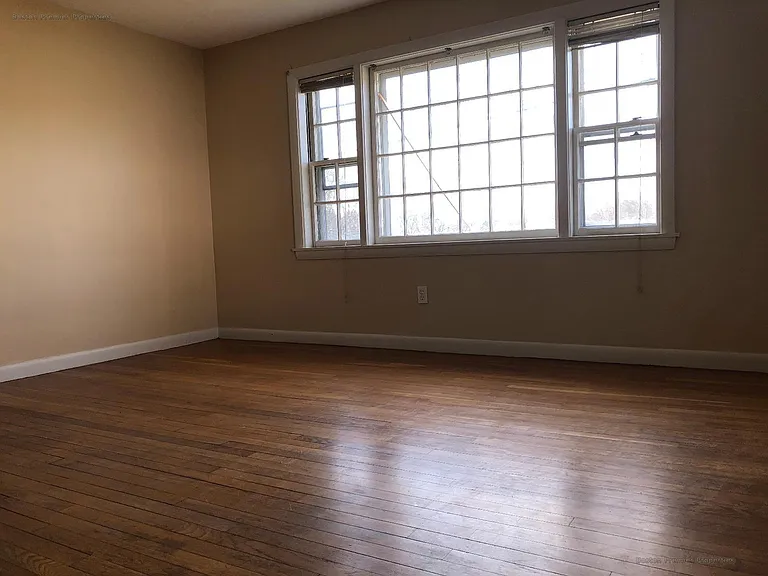 12 Abington Ave #1 — Photo 3