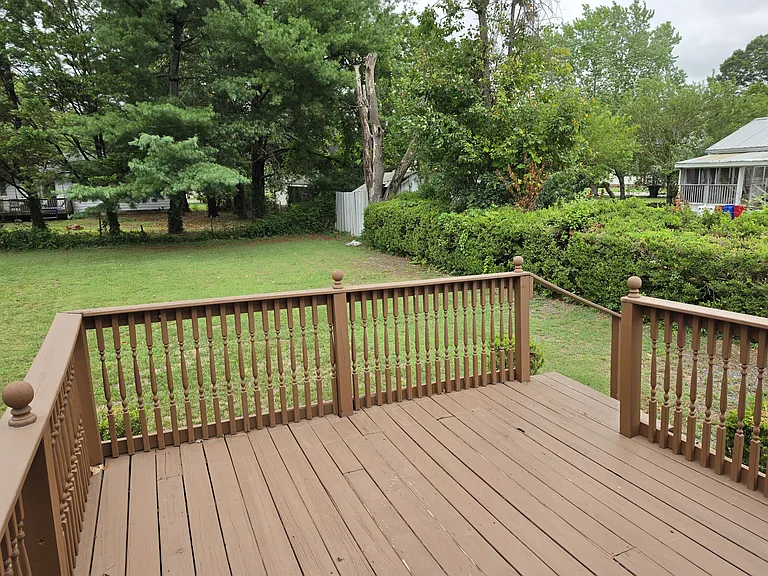 511 E Lincoln Ave — Photo 16