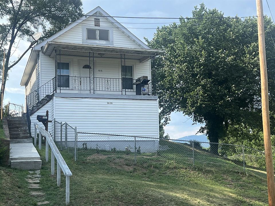1st image of 1616 Tazewell Ave SE