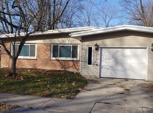 214 Monee Rd, Park Forest, IL 60181