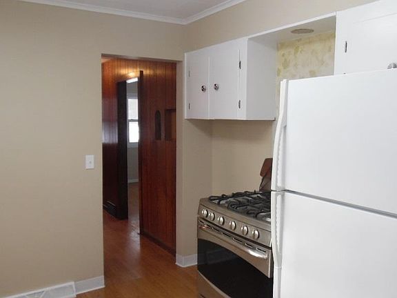 5th image of 17344 Shallow Lake Ln