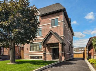 112 Algoma St, Toronto, ON M8Y 1C6