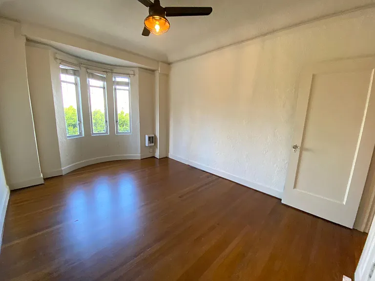 2060 Leavenworth St #5 — Photo 9