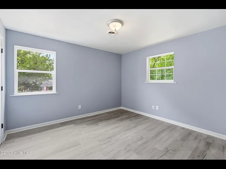 2805 Chappell Ave #L — Photo 11
