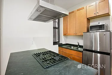 Rented by (Legacy) Elegran