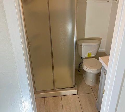 3rd image of 2537 N 74th Ave #1G