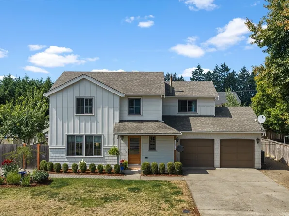 15910 42nd Avenue Ct E, Tacoma, WA 98446