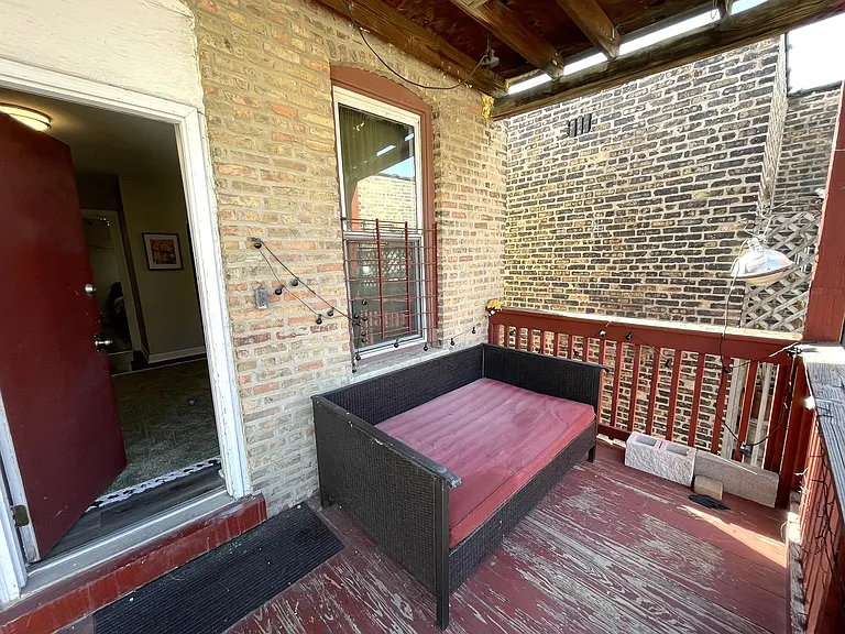 1256 N Bosworth Ave #3 — Photo 35