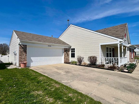 3rd image of 11266 Spring Blossom Ln