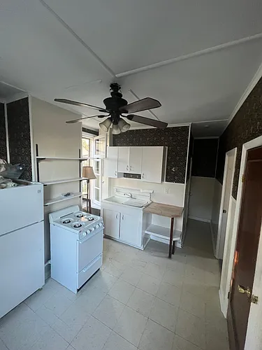 220 Hillside Pl Photo 1