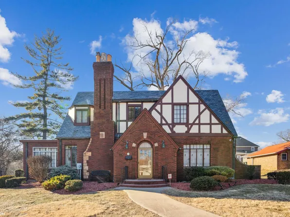 22 Cascade Ter, Burlington, IA 52601