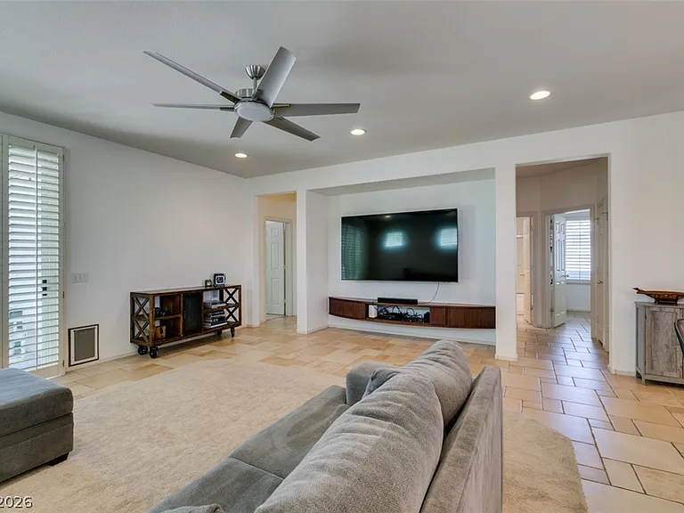 10925 Fog Hollow Ct — Photo 14