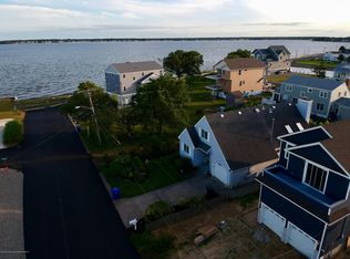 138 Gary Rd, Toms River, NJ 08753