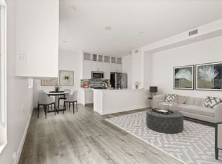 1114 N Kings Rd APT 6, West Hollywood, CA 90069