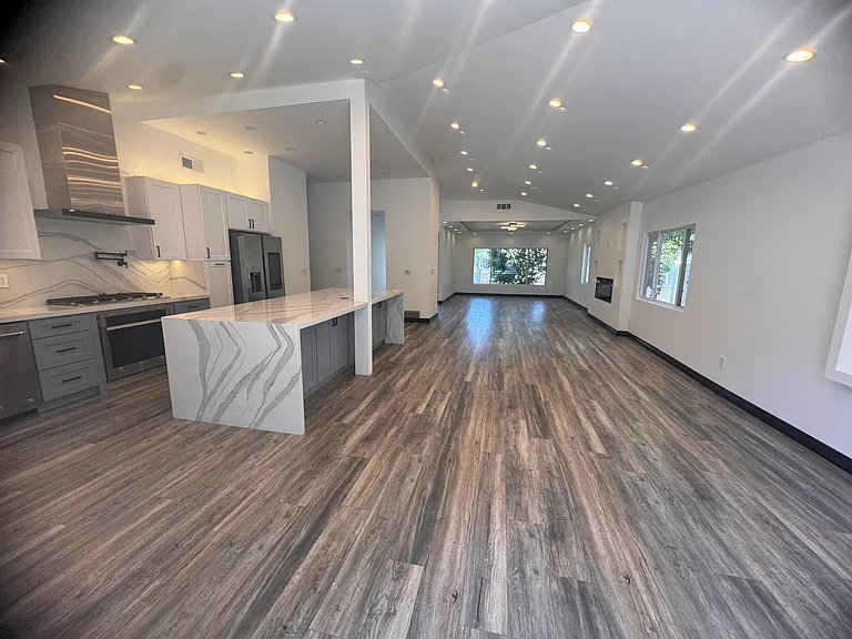 4825 San Feliciano Dr — Photo 10