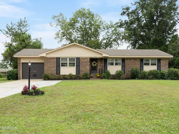 4914 Richardson Drive, Wilmington, NC 28405