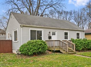 1207 Olive Rd, Homewood, IL 60430