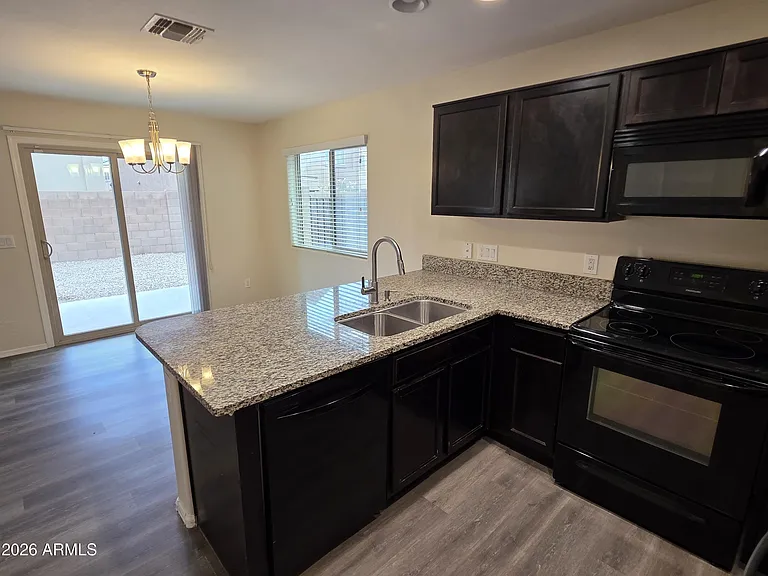 6063 E Sotol Dr — Photo 8