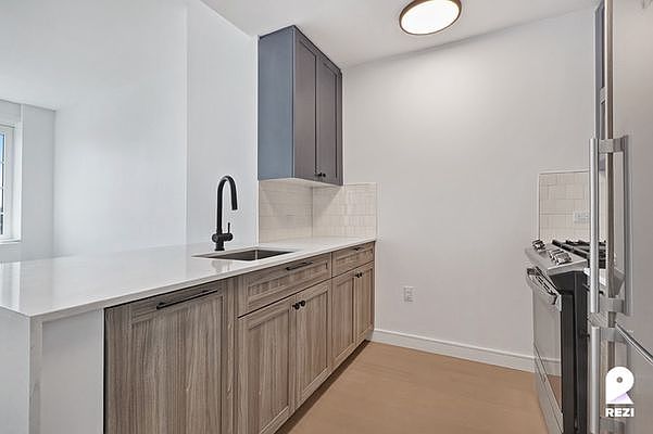 1st image of 3620 Steinway St APT 426