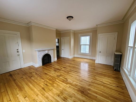 2nd image of 144 Essex St #3