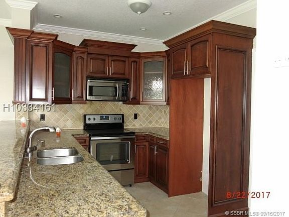 5th image of 1300 NW 154th Ave #1300