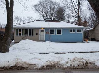 1322 Whiting Avenue Ct, Iowa City, IA 52245