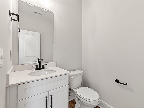 7th image of this home