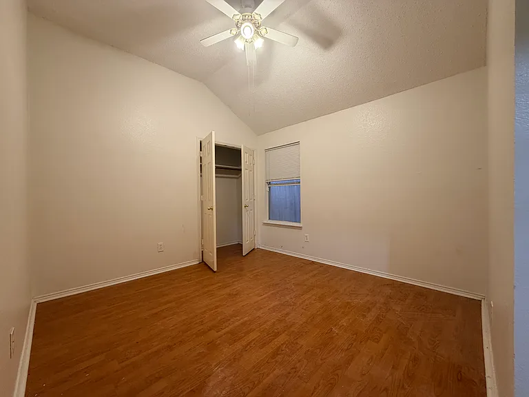 1023 Bonanza Dr — Photo 21