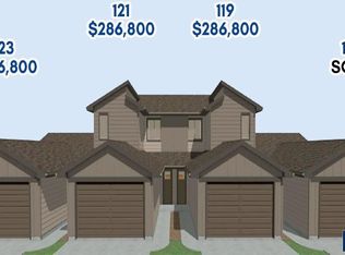 119 E Countryside Ave, Lennox, SD 57039
