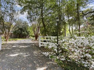 9765 Barringer Foreman Rd, Baton Rouge, LA 70809