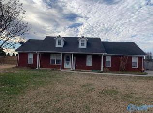 328 Willow Oak Dr, Harvest, AL 35749