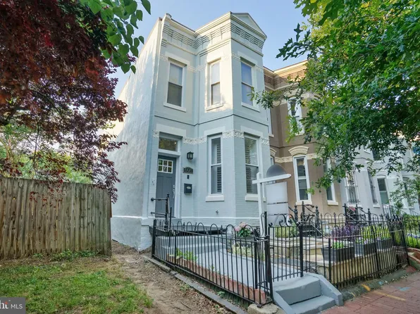 608 G St NE, Washington, DC 20002