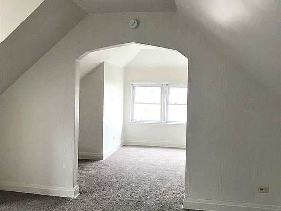 4th image of 5029 S Kildare Ave #2