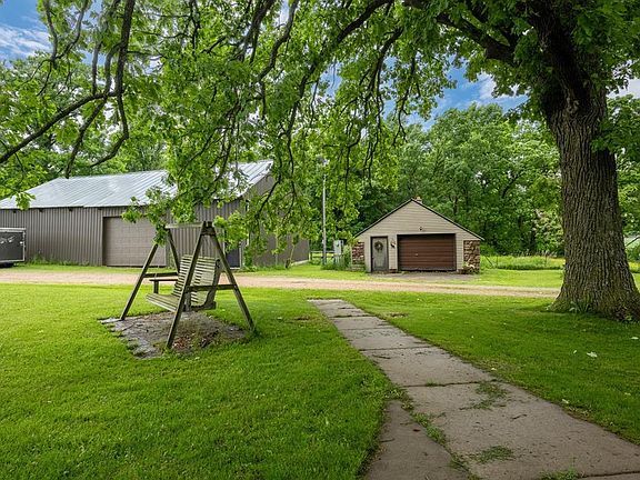 2nd image of 2563 17th Avenue