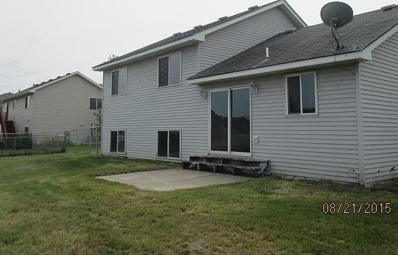 3rd image of 38466 Coventry Dr