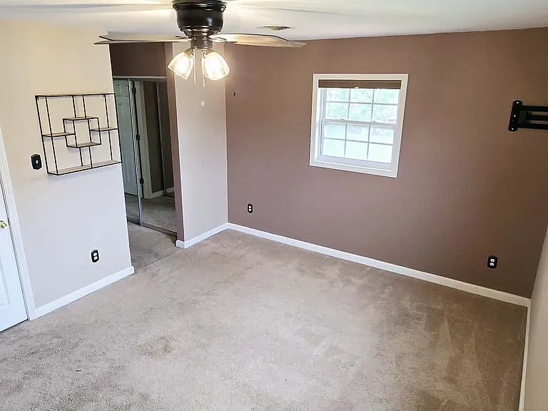 321 Amapola Cir — Photo 8