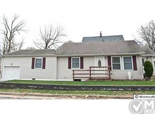 11 Bond St, Freehold, NJ 07728