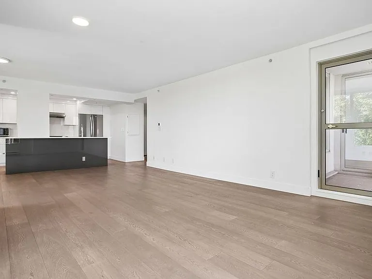 2348 Heather St #501 — Photo 10