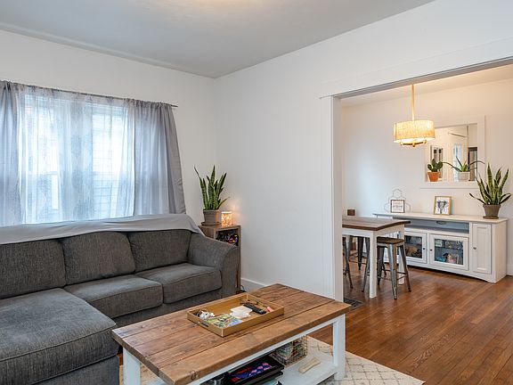 4th image of 2854 Winburn Ave