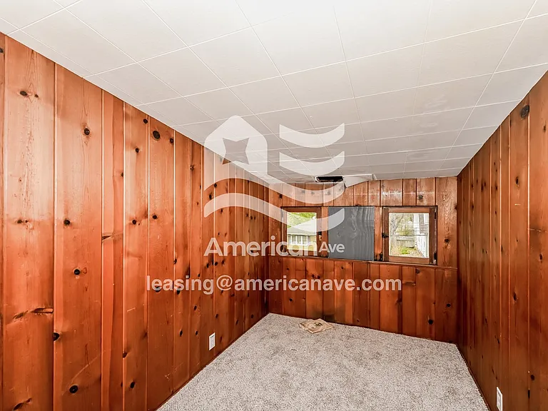 1656619_008_sitting_room_12707303.jpg