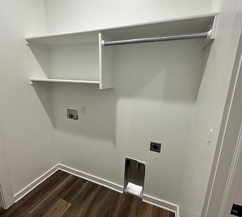 3rd image of 5414-16 N Bressler Dr #5416