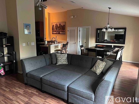 4th image of 16532 Kingletridge Ave