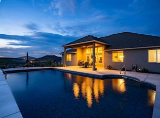72605 E Reata Rd, Kennewick, WA 99338