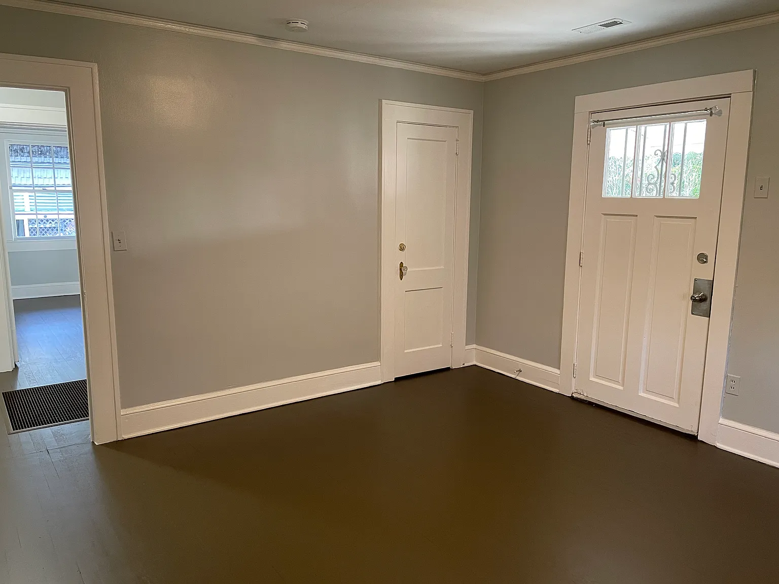 2 bed, 1000 sqft, $1,725 — Photo 1