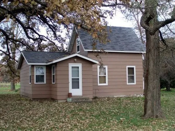203 E Main St, Fertile, IA 50434