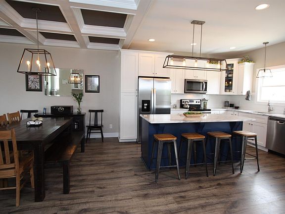 5th image of 960 Brewington Dr